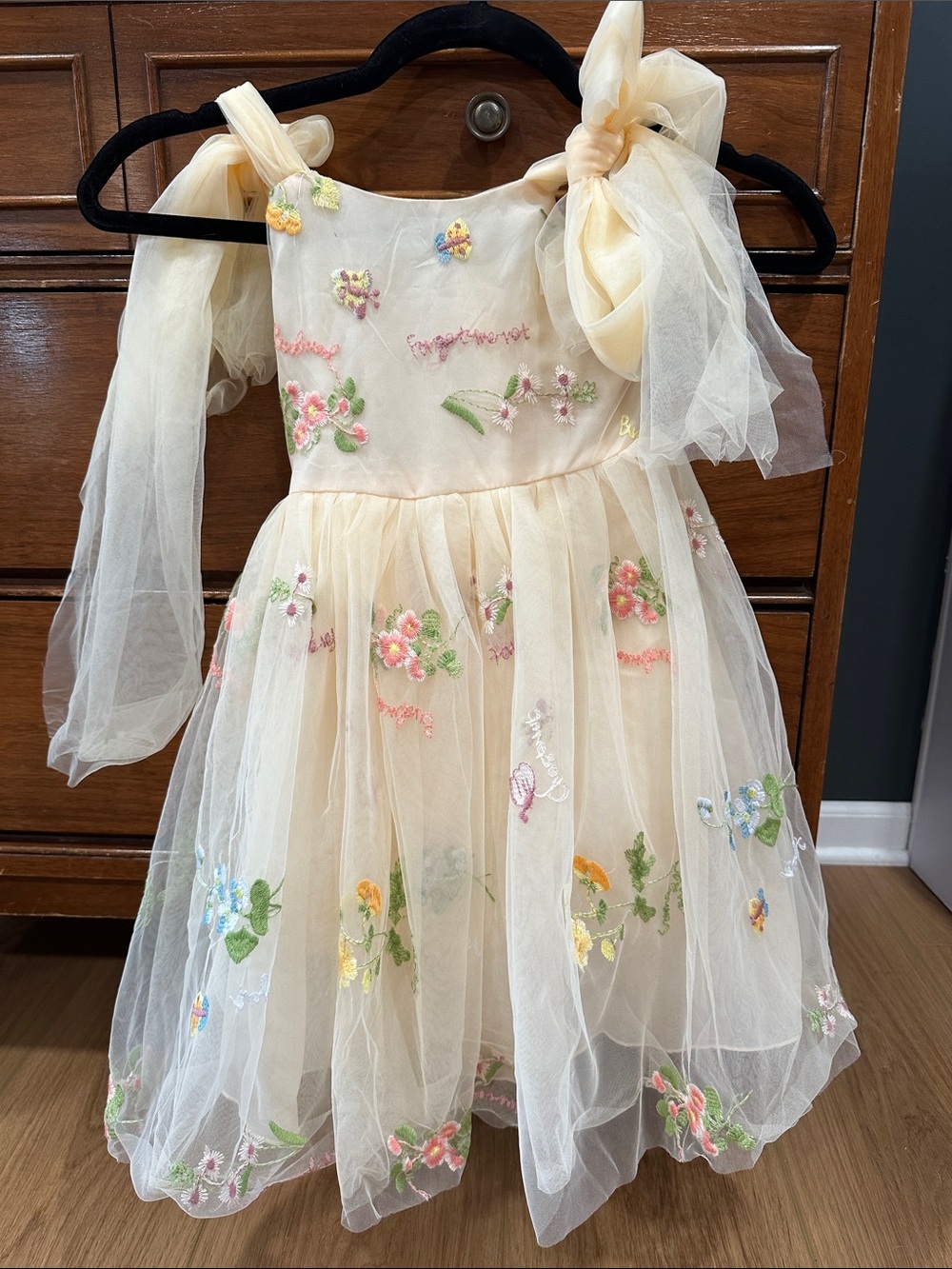 Girls' Cream Floral Embroidered Tulle Dress